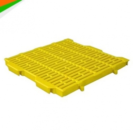 Tấm nhựa lót sàn gara sửa xe