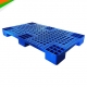 Pallet nhựa lót sàn