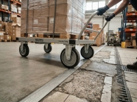 Yêu cầu tải trọng và khóa của bánh xe giàn giáo